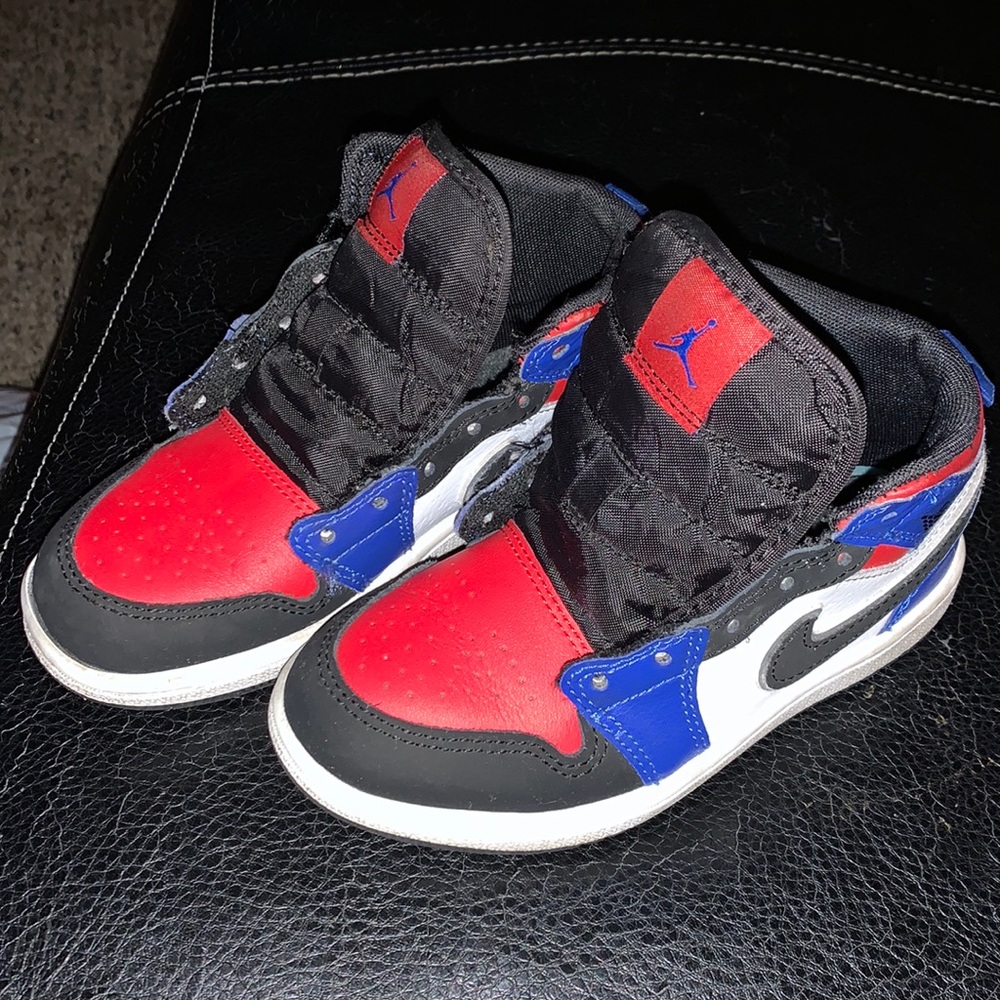 Kids Jordan 1